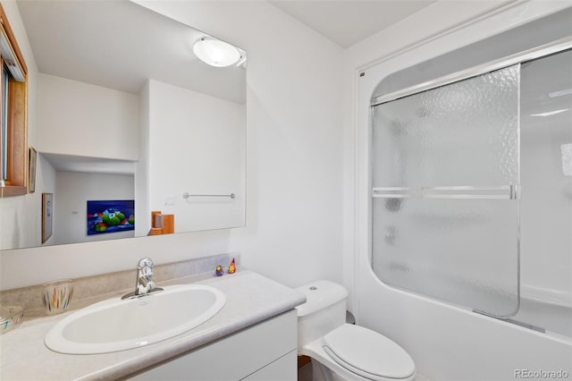 857 Pawnee Trl, Castle Rock, CO 80108 - full bathroom with vanity, toilet, and enclosed tub / shower combo