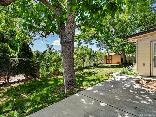 3780 W 66th Ave, Arvada, CO 80003 - view of yard with a patio