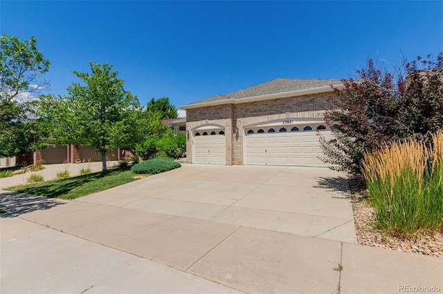 23641 E Whitaker Dr, Aurora, CO 80016 - photo 3