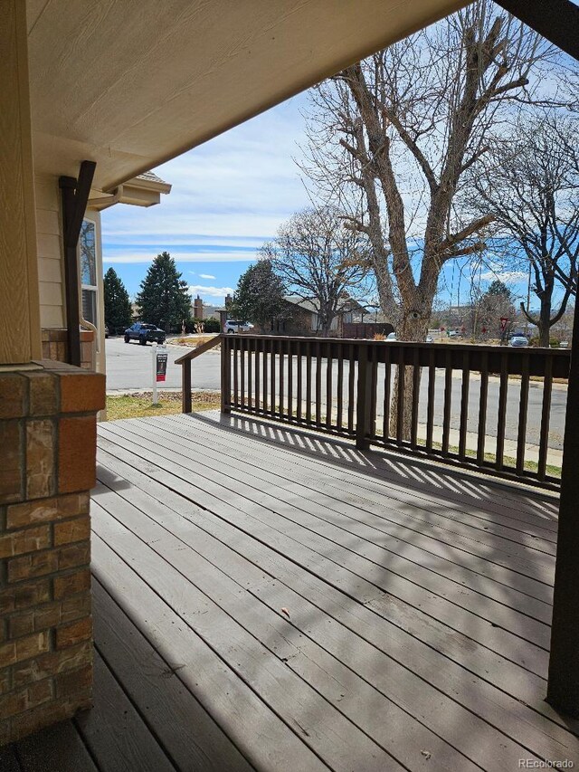 808 Idalia St, Aurora, CO 80011 - view of wooden deck