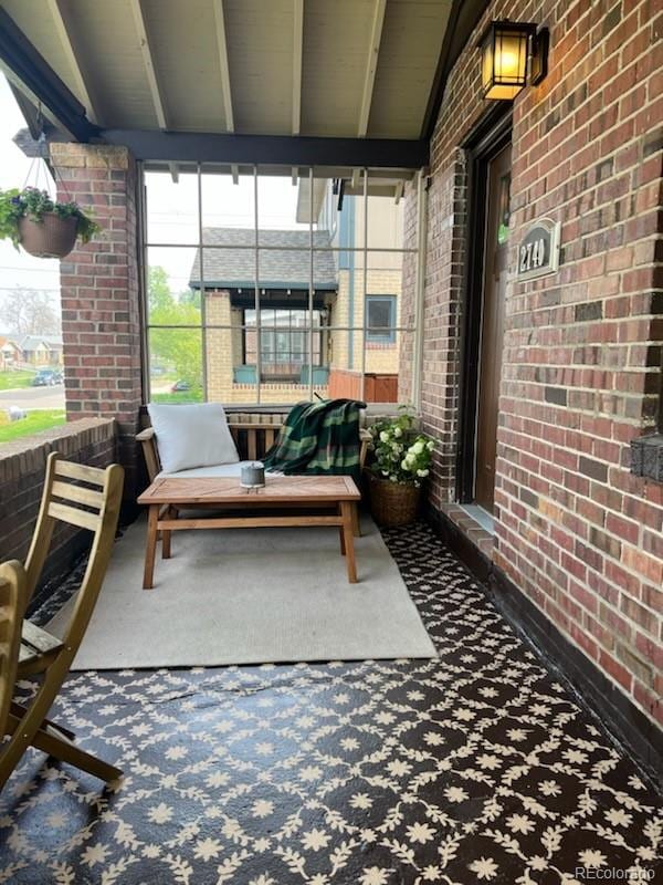 view of sunroom / solarium