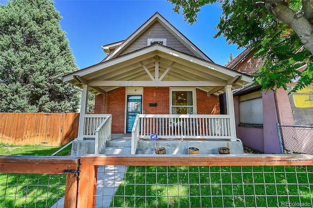 view of front of property with covered porch