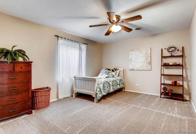 bedroom featuring carpet floors and ceiling fan