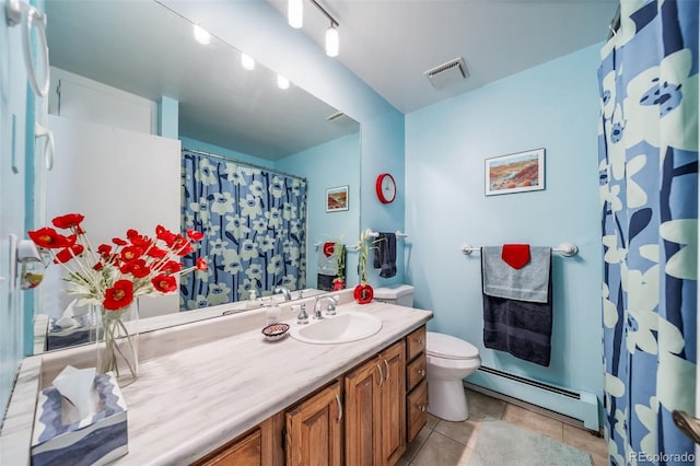 7815 Armadillo Trl, Evergreen, CO 80439 - full bath featuring visible vents, baseboard heating, vanity, and a shower with curtain