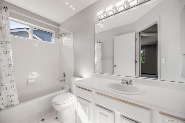 9147 W Rockland Pl, Littleton, CO 80128 - full bath with vanity, shower / tub combination, healthy amount of natural light, and tile patterned flooring
