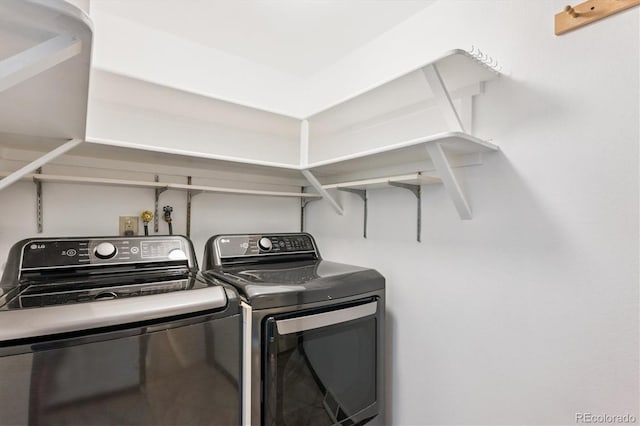 7713 E Jamison Dr, Centennial, CO 80112 - washroom with washer and dryer