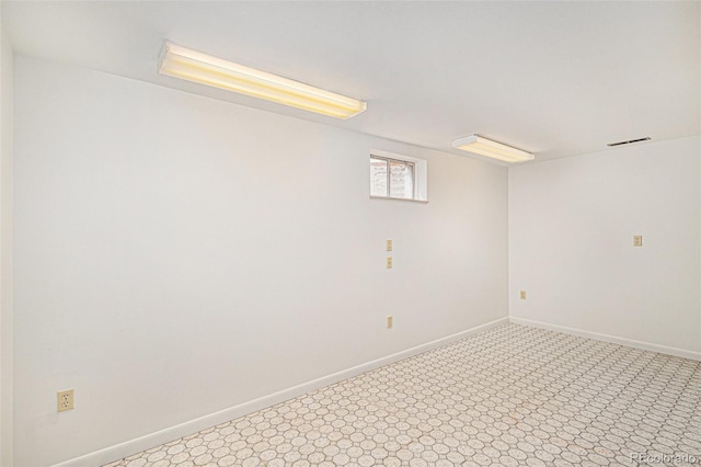 3272 S Joplin Ct, Aurora, CO 80013 - finished basement featuring baseboards