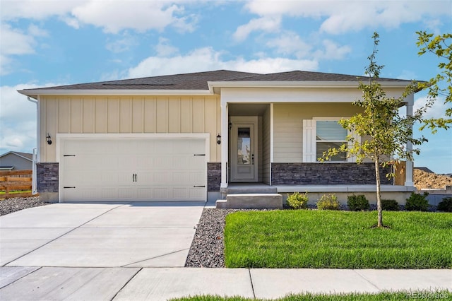 9473 Yampa Ct, Commerce City CO, 80022, 3 bedrooms, 2 baths house for sale