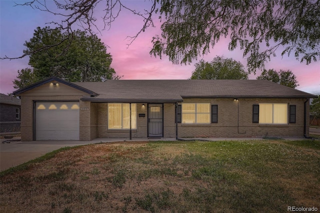 899 Troy St, Aurora, CO 80011 - photo 1