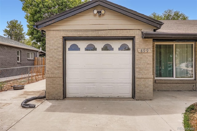 899 Troy St, Aurora, CO 80011 - photo 28