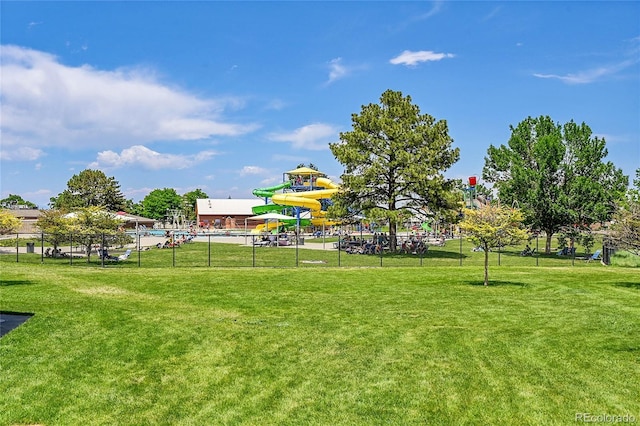 426 Kenton St, Aurora, CO 80010 - view of yard
