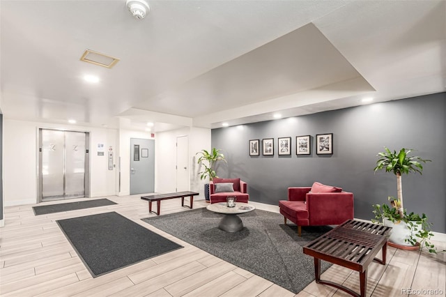800 N Washington St Unit 804, Denver, CO 80203 - community lobby featuring recessed lighting