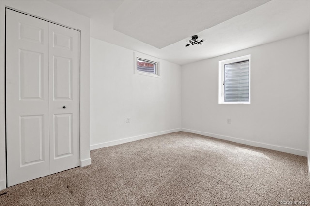 spare room with carpet flooring