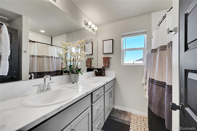 bathroom with vanity