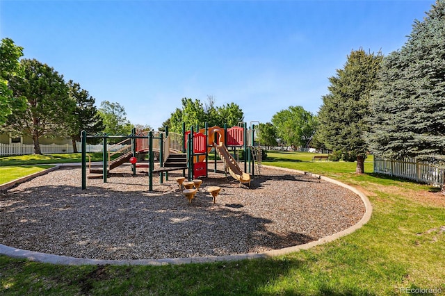 6231 Indian Paintbrush St Unit 214, Frederick, CO 80530 - view of communal playground