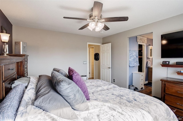 bedroom featuring ceiling fan