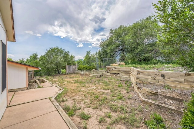 18 Clover Cir, Colorado Springs, CO 80906 - view of yard with a patio area
