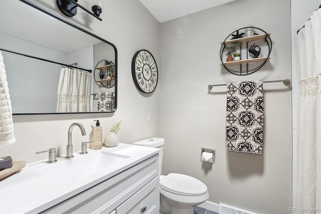 13051 W Jewell Cir, Lakewood, CO 80228 - full bathroom with vanity and a shower with curtain