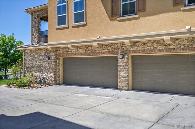 3437 Rosato Dr Unit C, Highlands Ranch, CO 80126 - view of garage