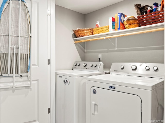 6162 W 28th Ct, Edgewater, CO 80214 - washroom with independent washer and dryer