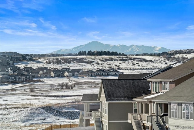 property view of mountains