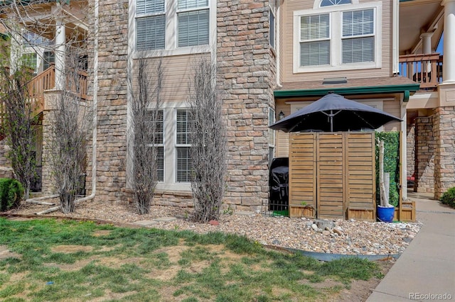 3993 S Dillon Way Unit 104, Aurora, CO 80014 - property entrance with a balcony