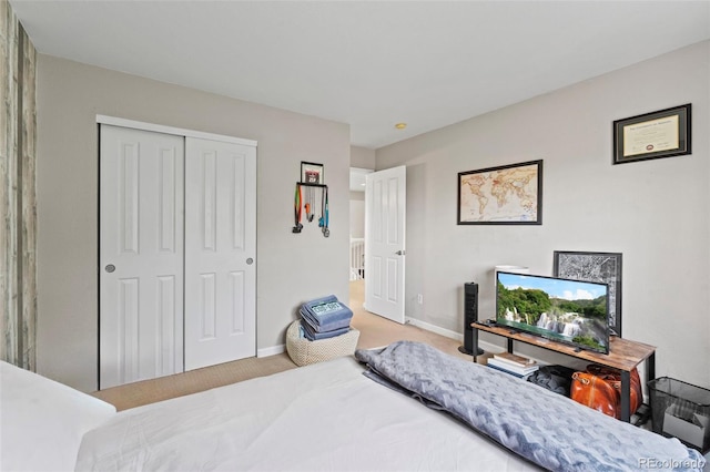 9432 La Quinta Way, Lone Tree, CO 80124 - carpeted bedroom with a closet and baseboards