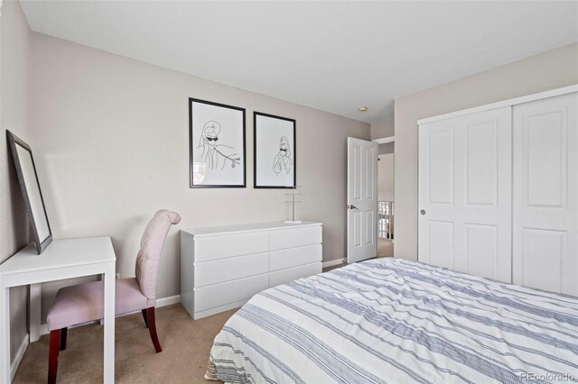 9432 La Quinta Way, Lone Tree, CO 80124 - carpeted bedroom with a closet and baseboards