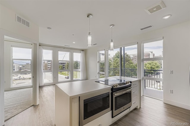 3500 S Corona St Unit 304, Englewood, CO 80113 - photo 2
