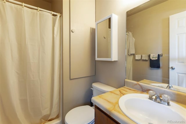 401 Forest Edge Rd Unit B2, Woodland Park, CO 80863 - full bathroom with vanity and a shower with shower curtain