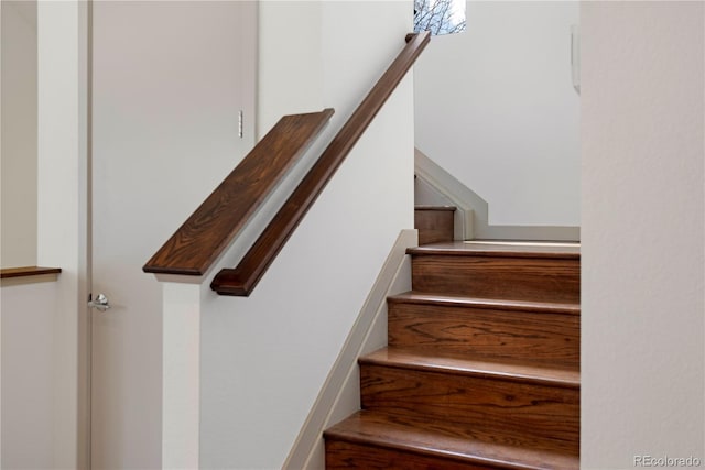 4035 Fenton Ct, Wheat Ridge, CO 80212 - view of staircase