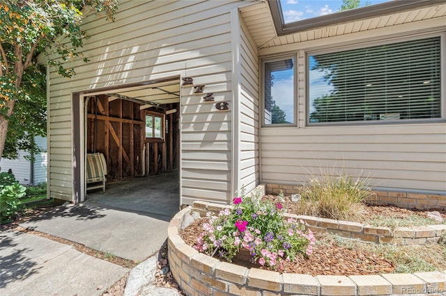 view of property entrance