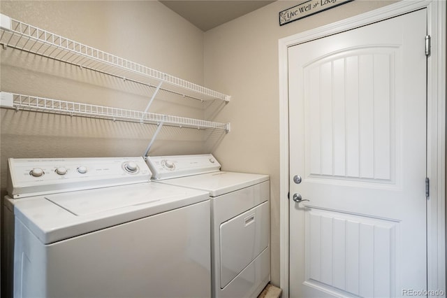 6812 Indian Paintbrush St, Frederick, CO 80530 - washroom featuring independent washer and dryer