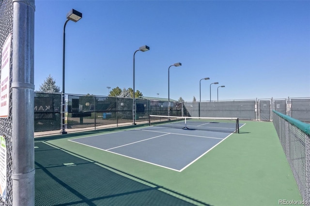 5201 S Fox St Unit 102, Littleton, CO 80120 - view of tennis court with community basketball court
