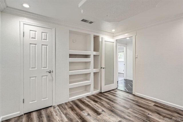 541 Emporia St, Aurora, CO 80010 - photo 17