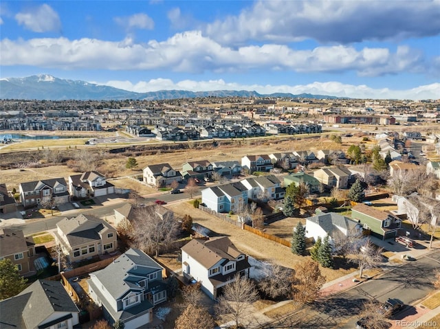 bird's eye view featuring a mountain view