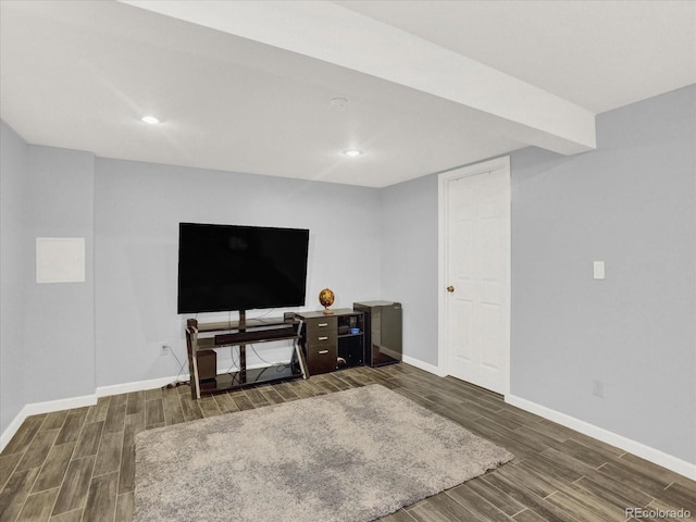3596 S Telluride Way, Aurora, CO 80013 - living area with wood finished floors and recessed lighting