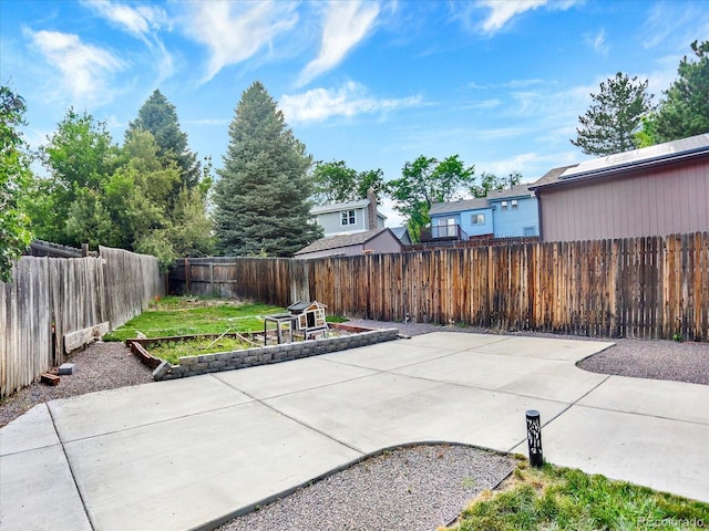 3596 S Telluride Way, Aurora, CO 80013 - fenced backyard with a patio