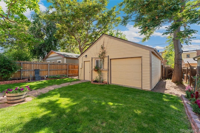 2829 N Franklin St, Denver, CO 80205 - view of detached garage