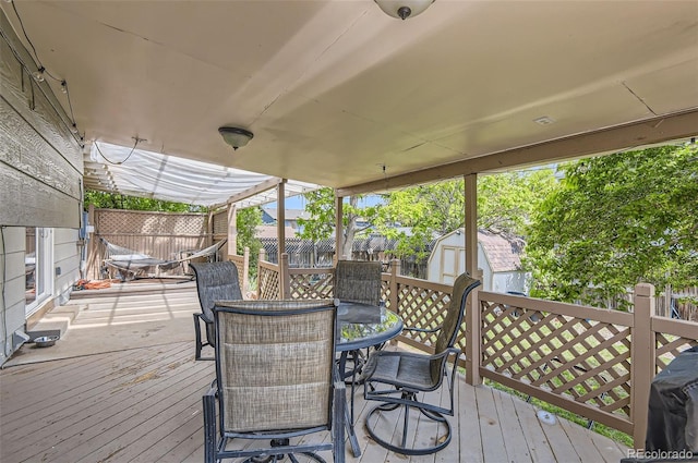 16602 E Gunnison Pl, Aurora, CO 80017 - deck with outdoor dining space