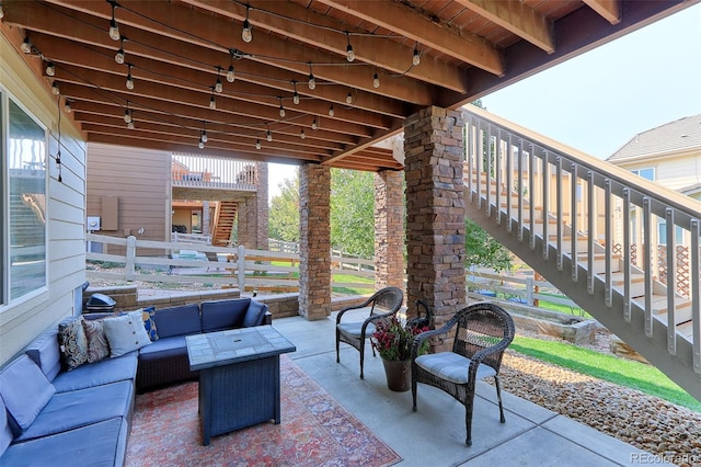 view of patio with outdoor lounge area