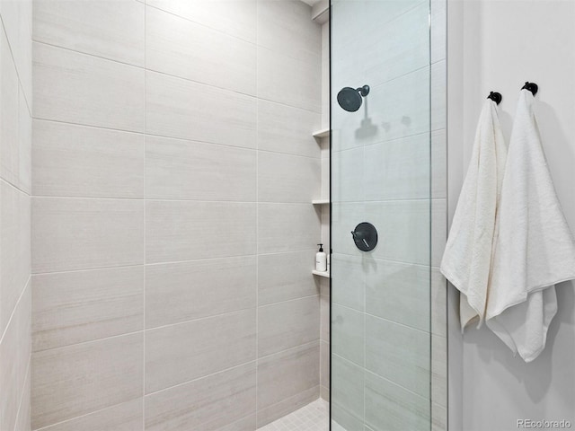 1601 Park Ave Unit 212, Denver, CO 80218 - bathroom with a walk in shower