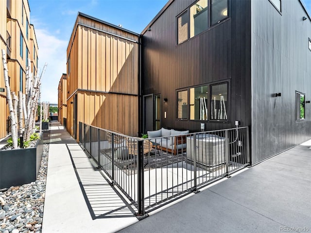 1601 Park Ave Unit 212, Denver, CO 80218 - exterior space featuring outdoor lounge area and a patio
