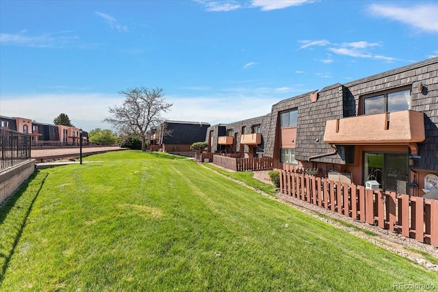 2979 Mesa Rd Unit D, Colorado Springs, CO 80904 - view of yard featuring a residential view