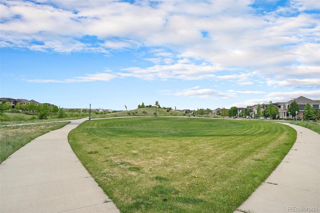 5434 N Xenia St, Denver, CO 80238 - view of community with a residential view and a lawn