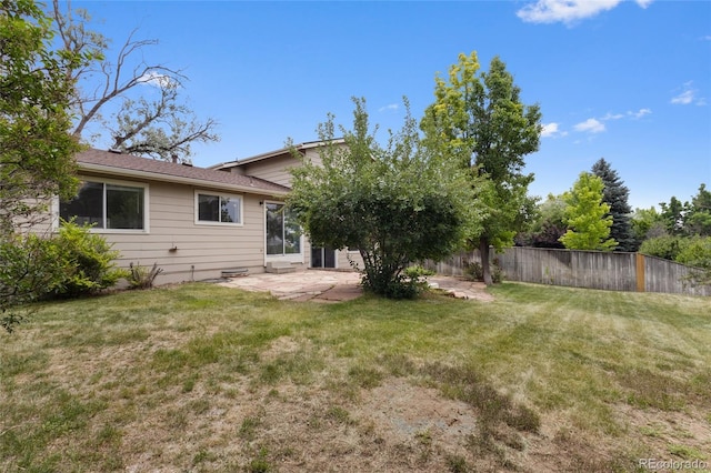 8441 S Timberwood St, Highlands Ranch, CO 80126 - view of yard with a patio area
