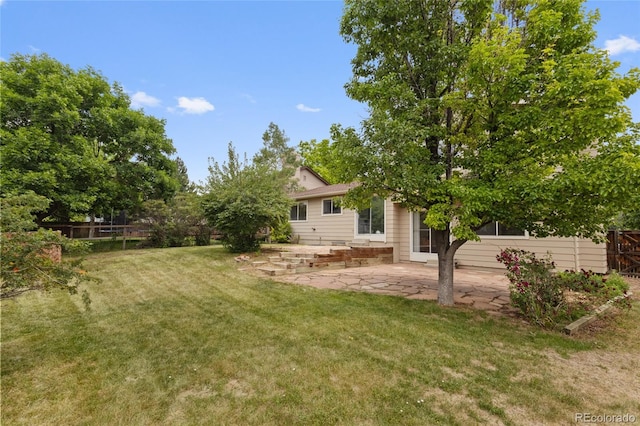 8441 S Timberwood St, Highlands Ranch, CO 80126 - view of yard with a patio area