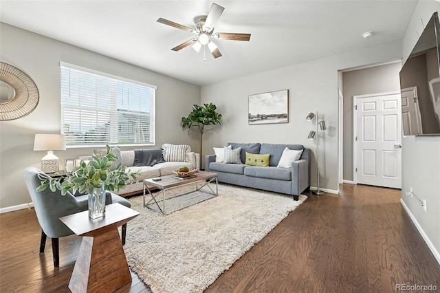 4439 S Valdai Way, Aurora, CO 80015 - photo 12