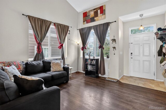 24703 E Kansas Cir, Aurora, CO 80018 - photo 6