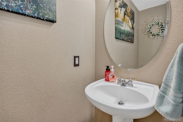 24703 E Kansas Cir, Aurora, CO 80018 - photo 34